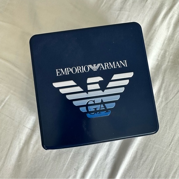 Emporio Armani navy cardigan - Picture 3 of 6